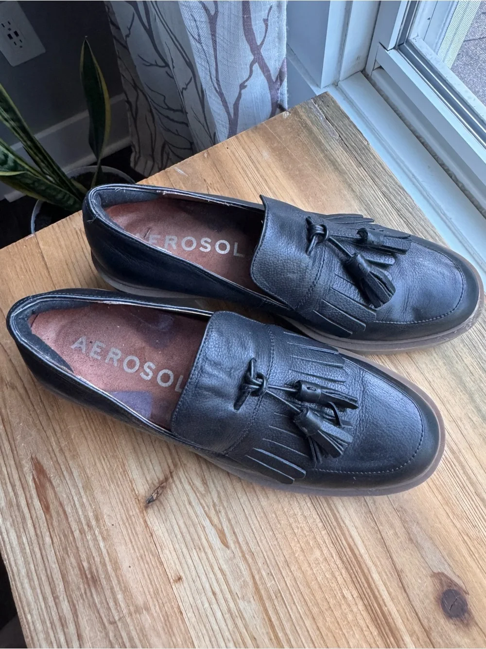 Aerosoles Black Leather Kiltie Tassel Loafers Womens 9 M Comfort Shoes